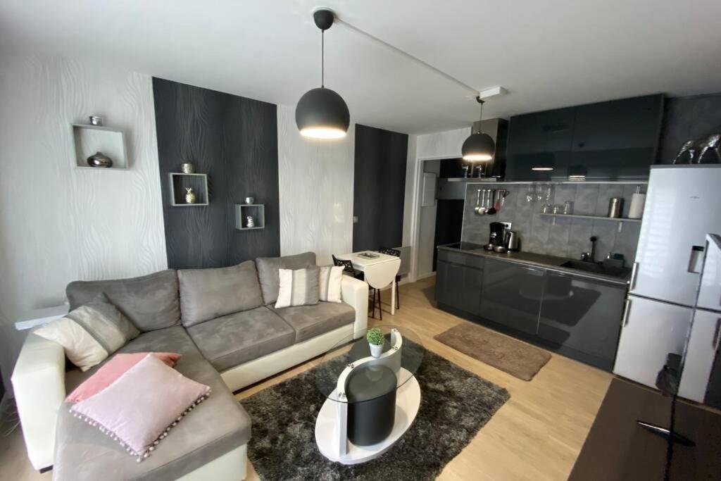 Апартаменты Le Petit Marais Вилле-сюр-Мер Экстерьер фото