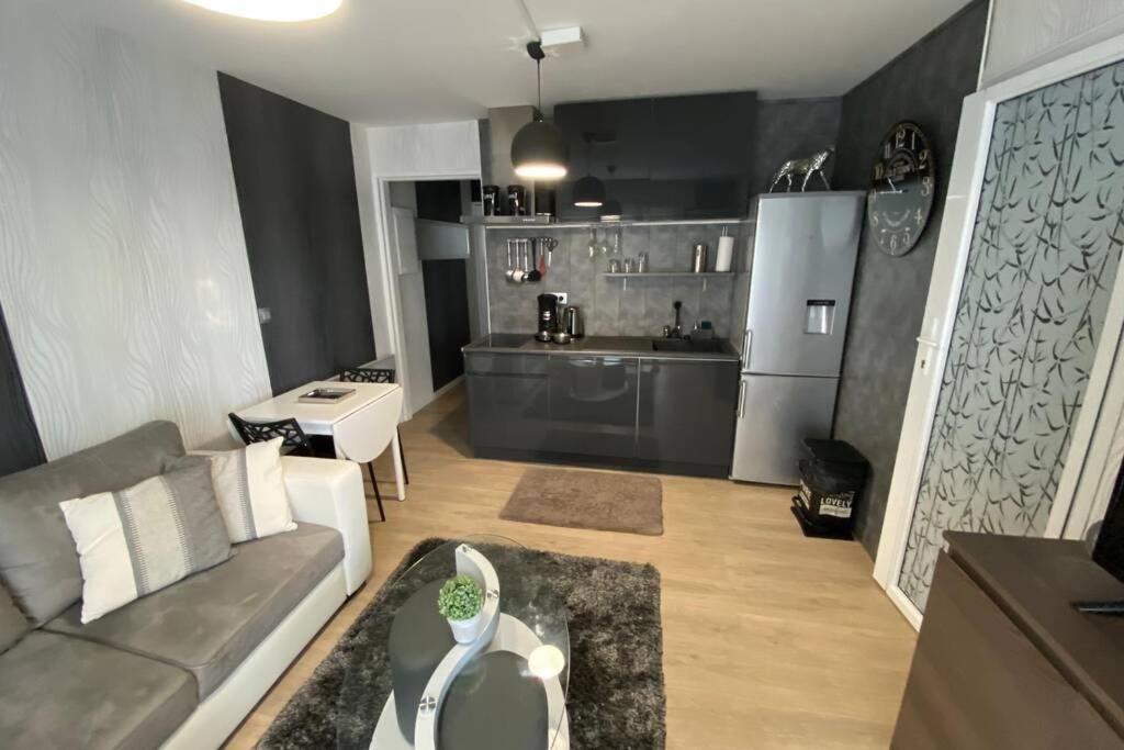 Апартаменты Le Petit Marais Вилле-сюр-Мер Экстерьер фото